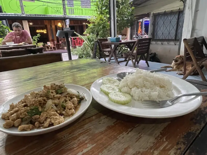 Aunties Restaurant - Image 10