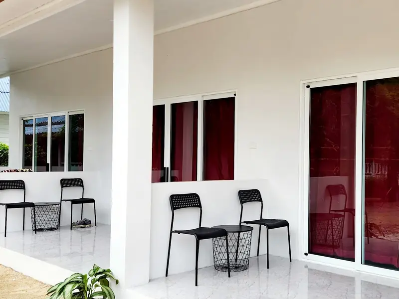 Island Life Bungalows - Image 8