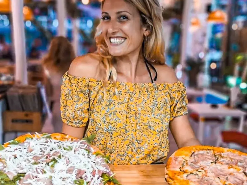 Locco's Pizzabar - Image 5