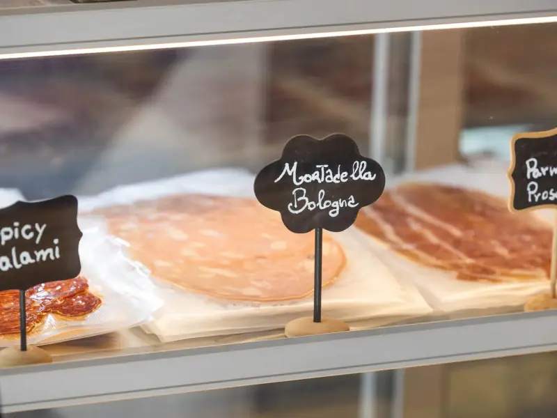 Locco's Pizzabar - Image 7