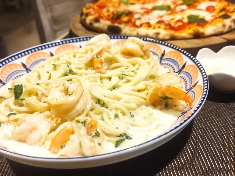 Mandolino Pizzeria - Image 5