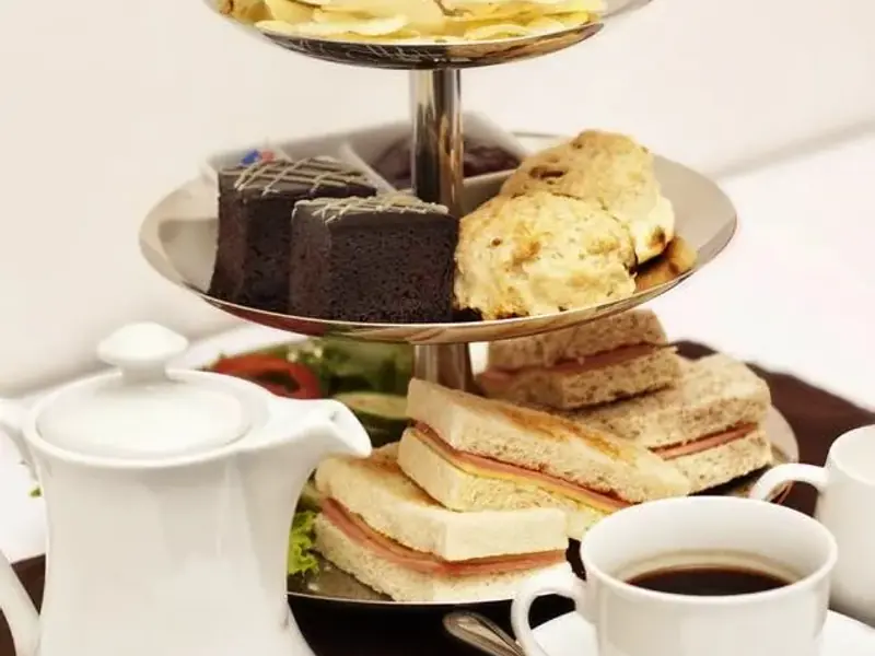 Nira's Home Bakery - Image 3