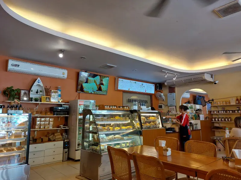 Nira's Home Bakery - Image 7