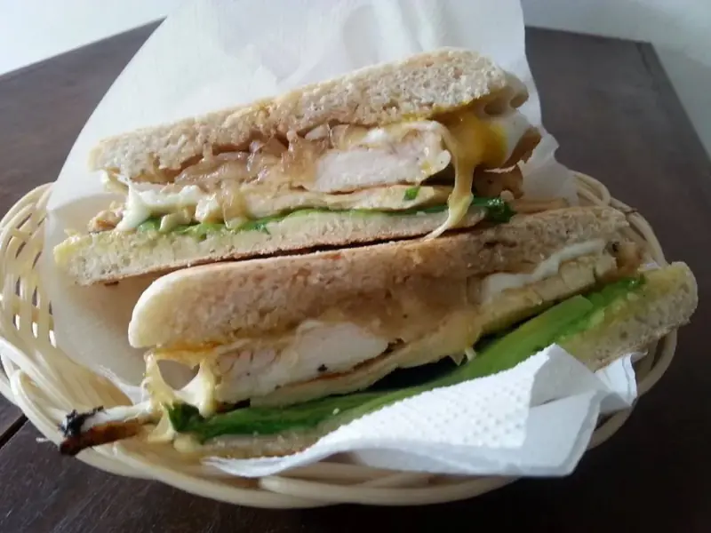 Pura Vida Cafe - Image 2