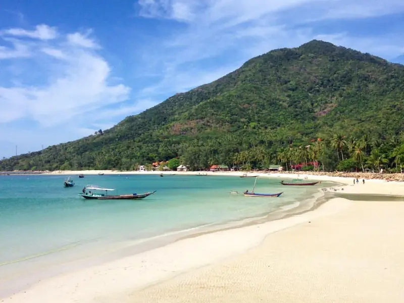 Chaloklum Beach - Image 1
