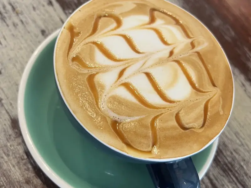 Dots Coffee - Image 4