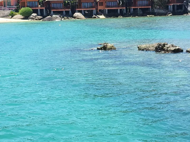 Haad Rin Pier - Image 2