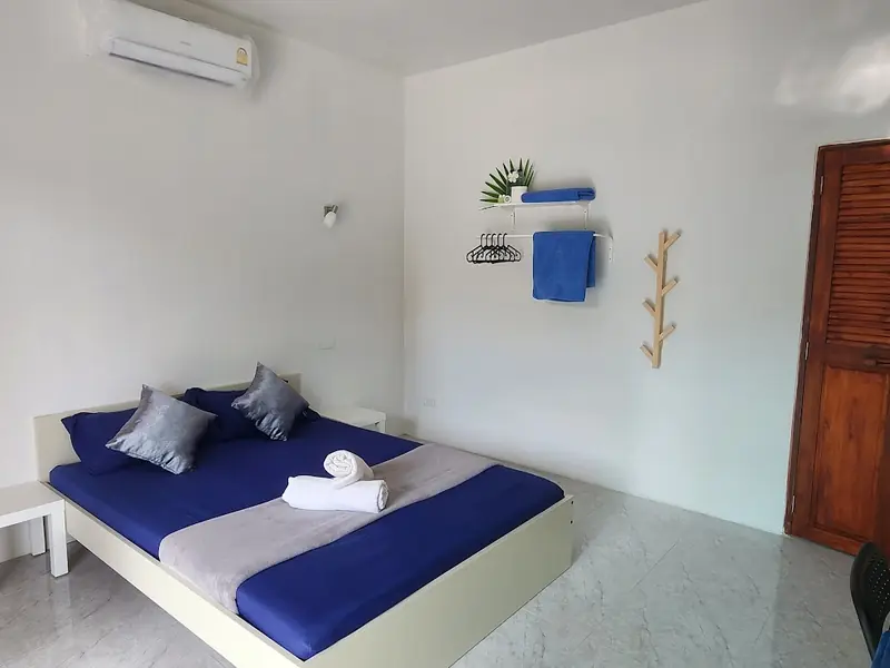 Island Life Bungalows - Image 2