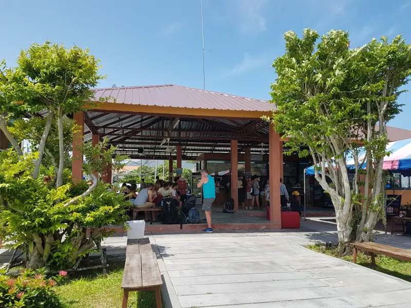 Lomprayah Ticket Office - Image 4