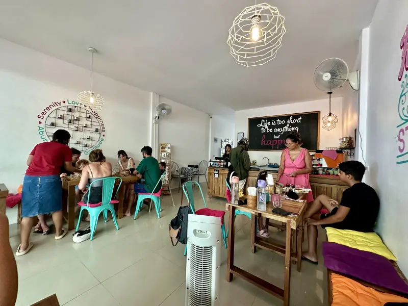 Mimi's Café - Image 7