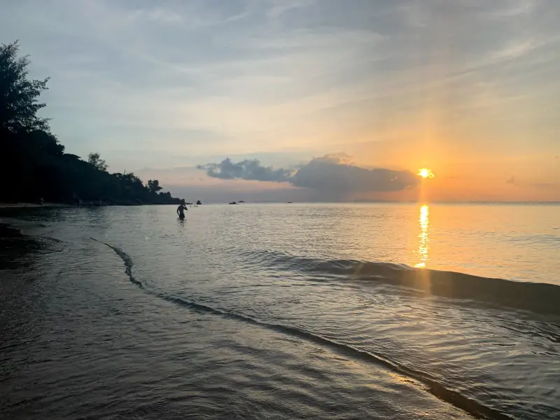 Secret Beach - Image 5
