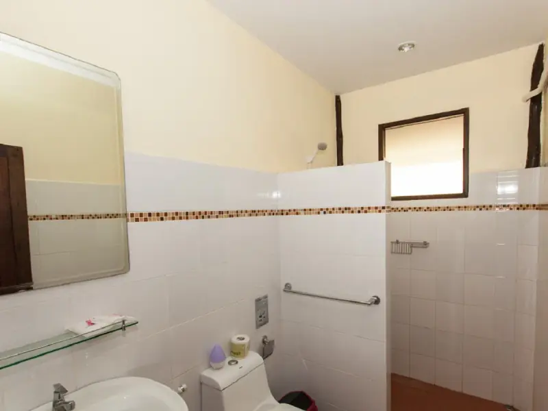Shiralea Backpackers Resort - Image 4